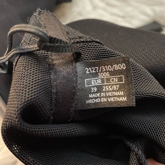 ZARA 
Black ankle boots mesh stiletto heels pointy toes 39 (8) - Picture 10 of 12